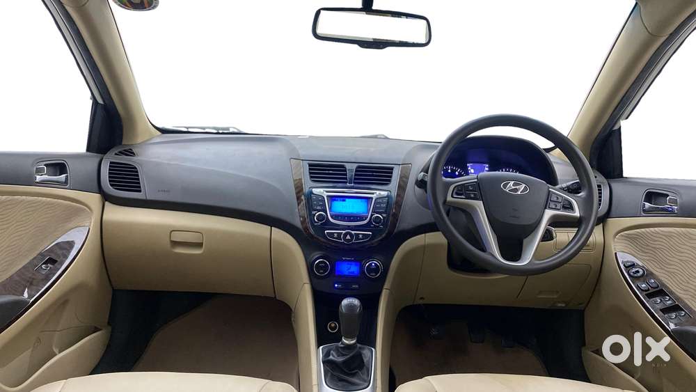 Hyundai Verna Fluidic 1.6 Vtvt Sx, 2014, Petrol