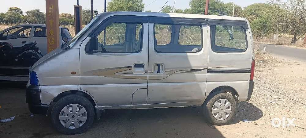 Maruti Suzuki Eeco 2013 Cng & Hybrids 97000 Km Driven