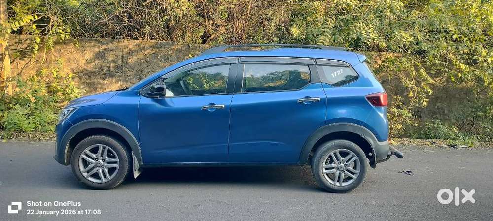 Renault Triber Rxz, 2023, Petrol