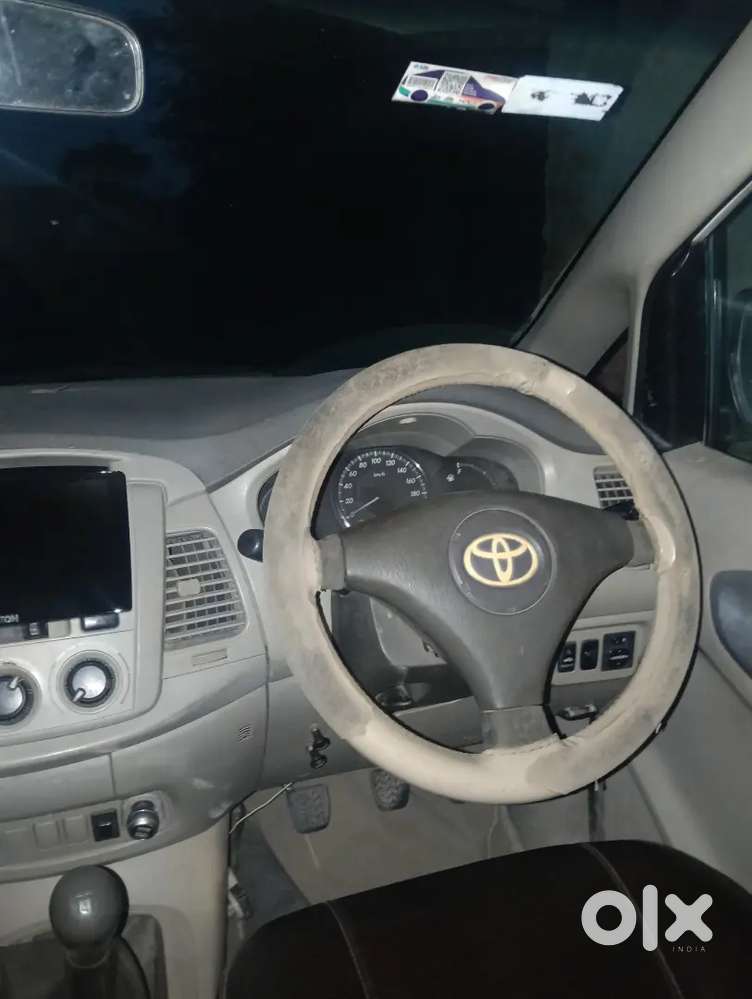 Toyota Innova Diesel 2012