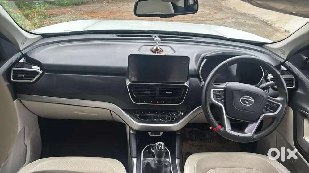 Top End Model 43000 Km Safari Car For Sale