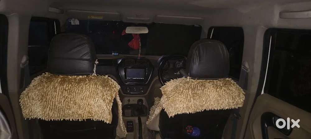 Mahindra Tuv 300 2017 Diesel Well Maintained