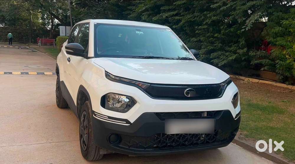 Tata Punch Petrol 2025