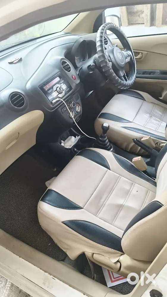 Honda Amaze 2015 Petrol Well Maintained