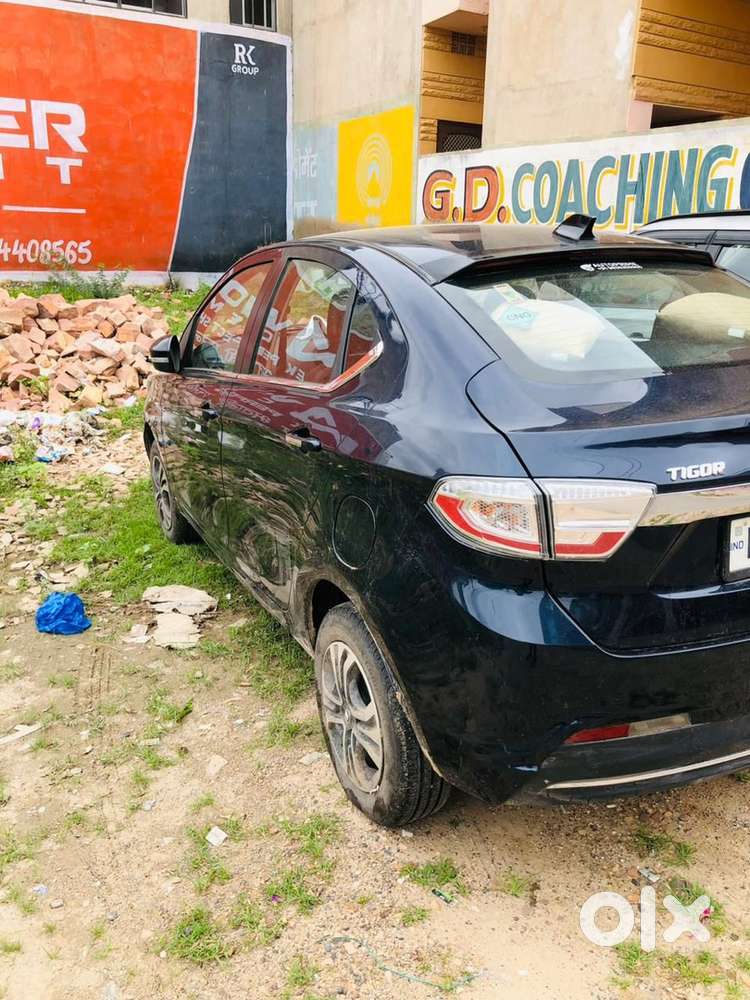 Tata Manual Cng + Petrol 2024