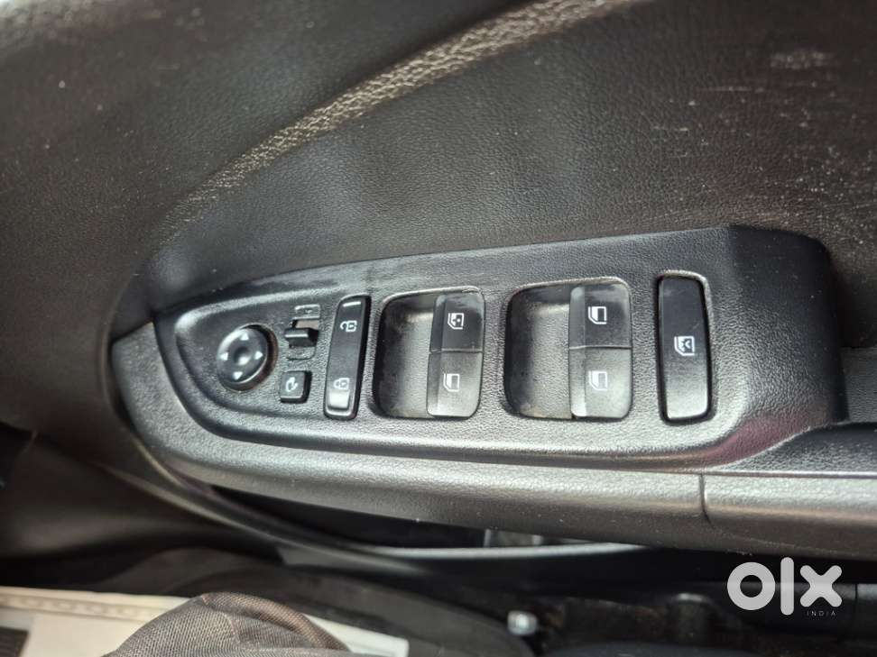 Hyundai Venue Sx Plus Turbo Dct, 2022, Petrol