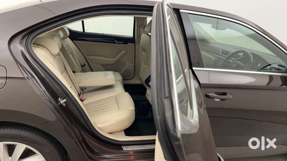 Skoda Superb Lk 1.8 Tsi At, 2016, Petrol