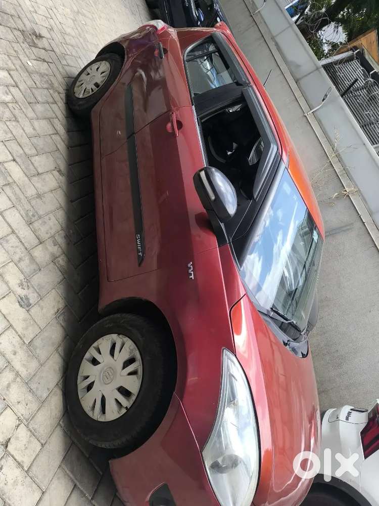 Maruti Suzuki Swift 2014 Cng & Hybrids 105000 Km Driven