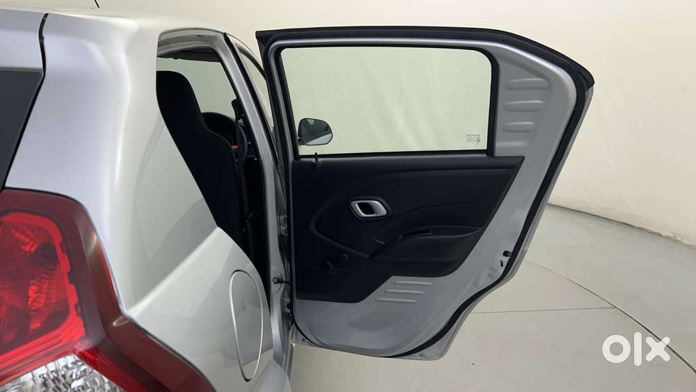 Datsun Redigo 1.0 T (o) Amt, 2018, Petrol