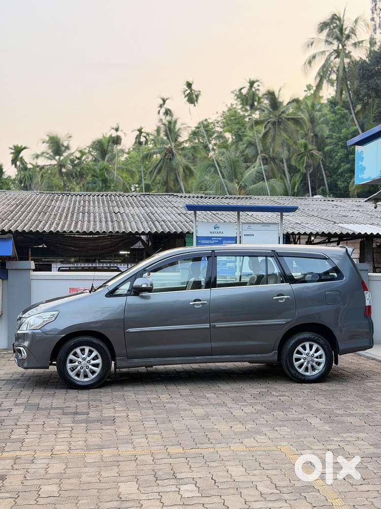 Toyota Innova 2.5 V 7 Str, 2012, Diesel
