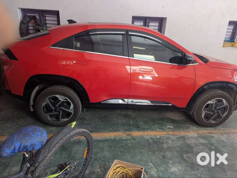 Tata Curvv Petrol 2025