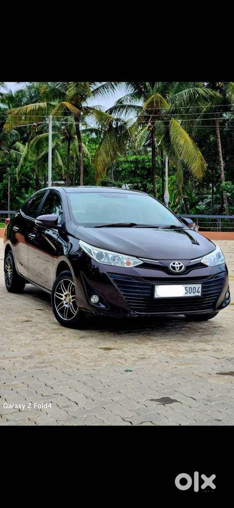 Toyota Yaris G Cvt, 2019, Petrol