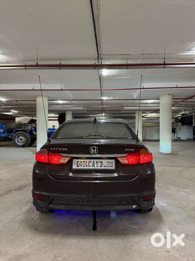 2018 Top Model Honda City Full Ready Car