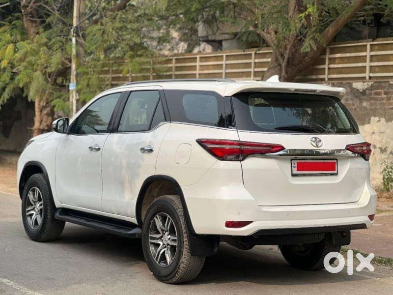 Toyota Fortuner 4x2 At 2.8 Diesel, 2022, Diesel