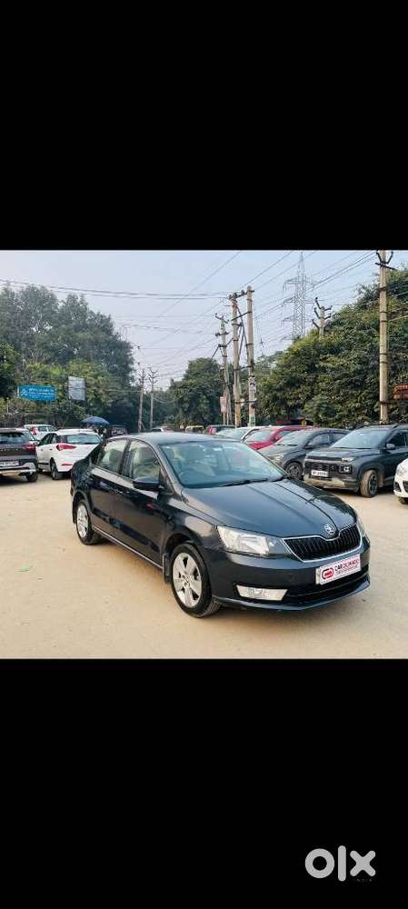 Skoda Rapid 2011-2013 1.6 Mpi Ambition, 2017, Petrol