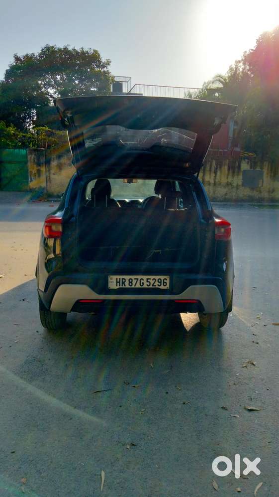 Nissan Magnite Xv Turbo, 2022, Petrol