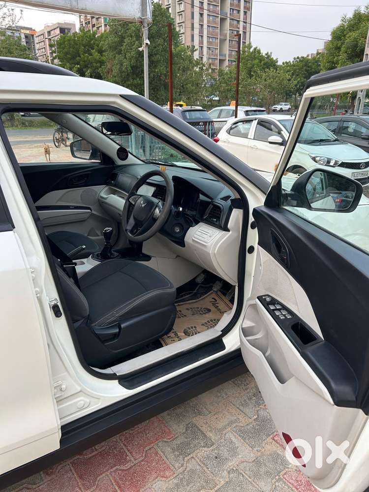 Mahindra Xuv300 W6 Diesel, 2023, Diesel