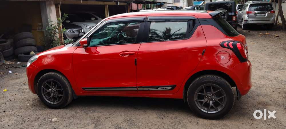 Maruti Suzuki Swift Vvt Vxi, 2021, Petrol