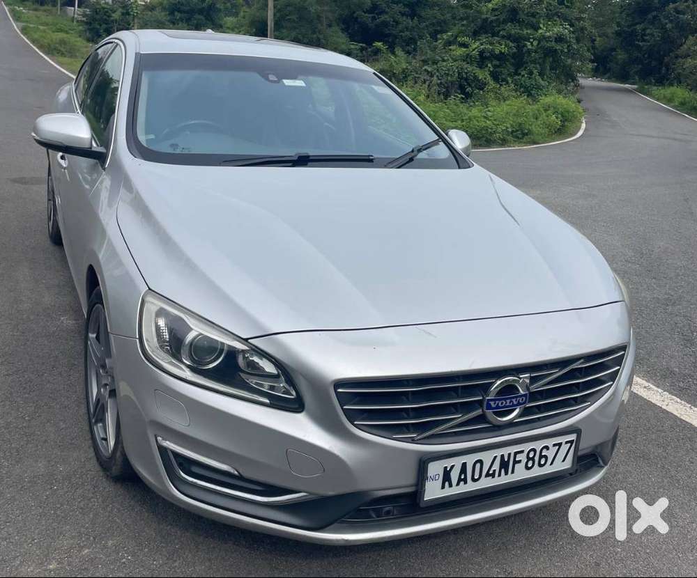 Volvo S60 Momentum 2016 Diesel Car
