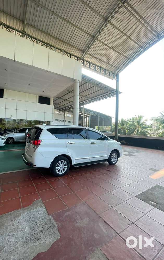 Toyota Innova Crysta Diesel 2023