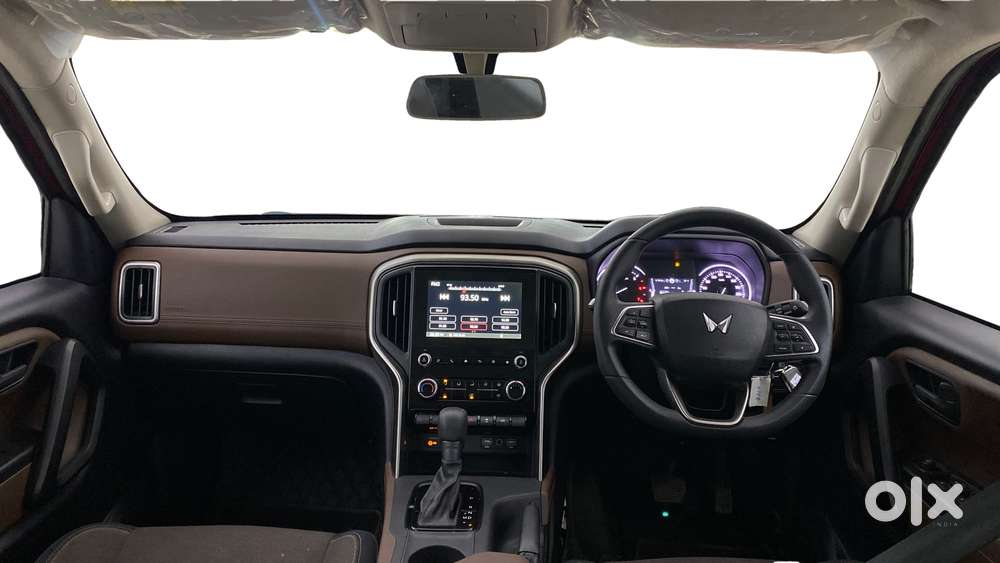 Mahindra Scorpio-n 2.0 Z4 Petrol At 7 Str, 2023, Petrol