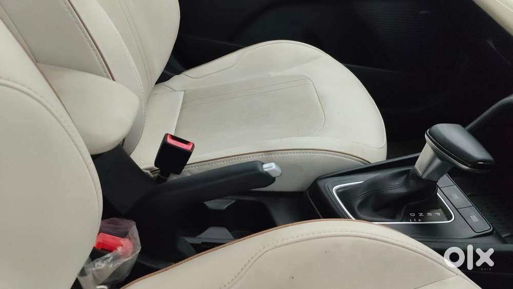 Hyundai Verna 1.5 Sx (o) Ivt, 2025, Petrol