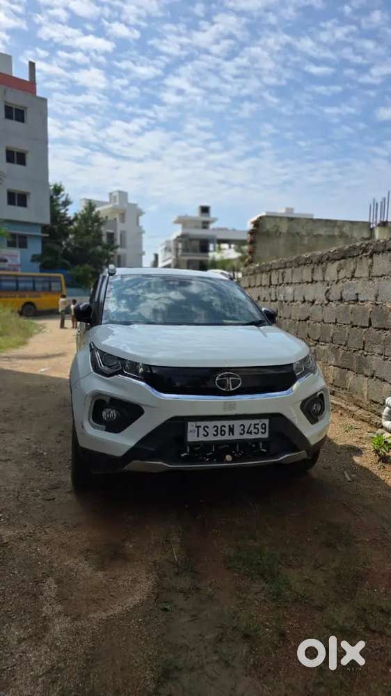 Tata Nexon 2023 Diesel Well Maintained