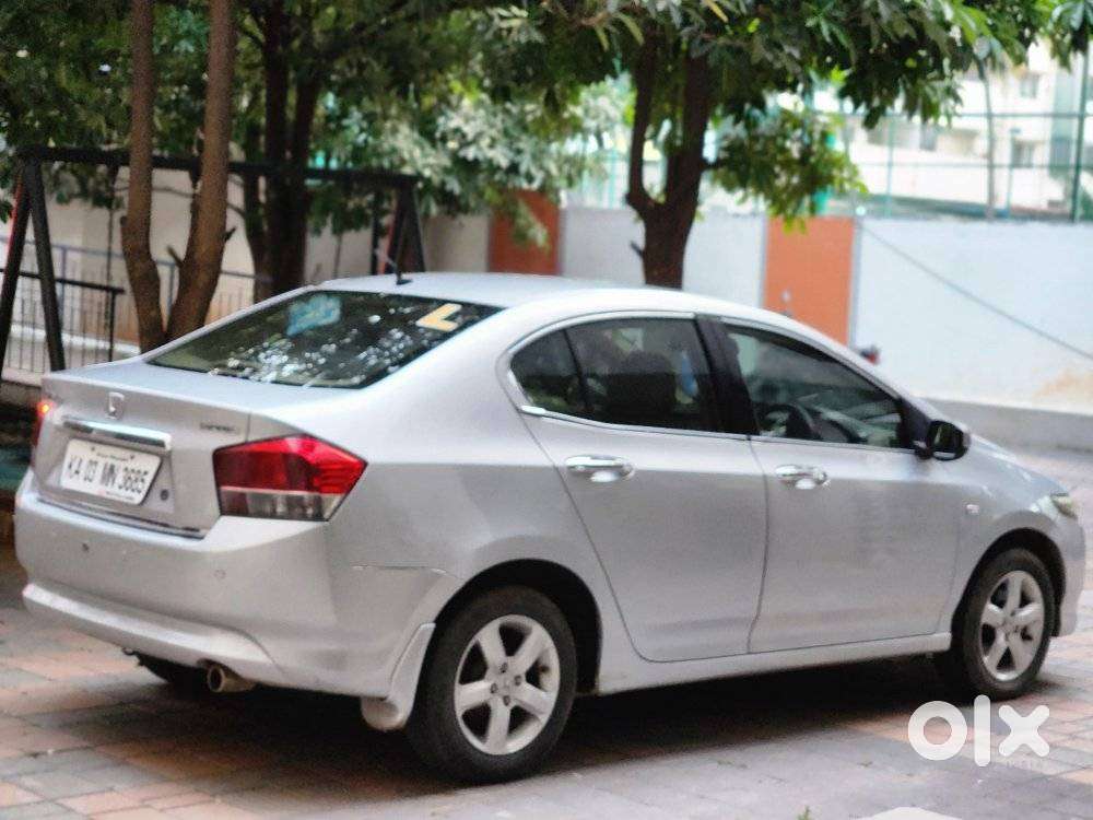 Honda City V At Exclusive, 2011, Petrol