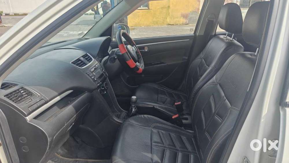 Maruti Suzuki Swift VXi + Manual, 2015, Petrol