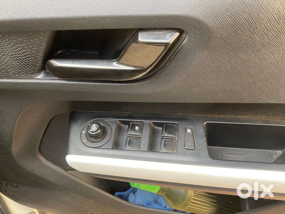 Tata Punch Accomplished Mt Sunroof, 2024, Cng & Hybrids