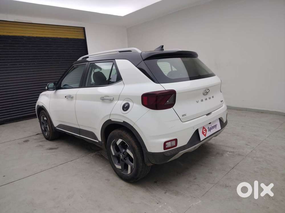 Hyundai Venue 1.0 Sx Turbo Dct, 2020, Petrol