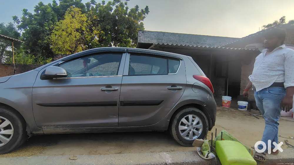 I 20 Car Model 13
