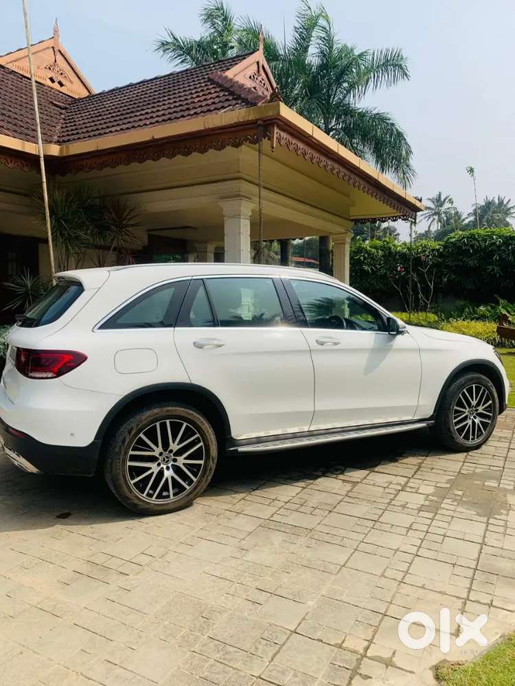 Mercedes-benz Glc 2022 Petrol 19965 Km Driven