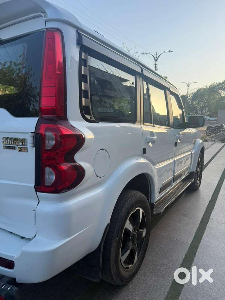 Mahindra Scorpio Classic 2024 Diesel Well Maintained