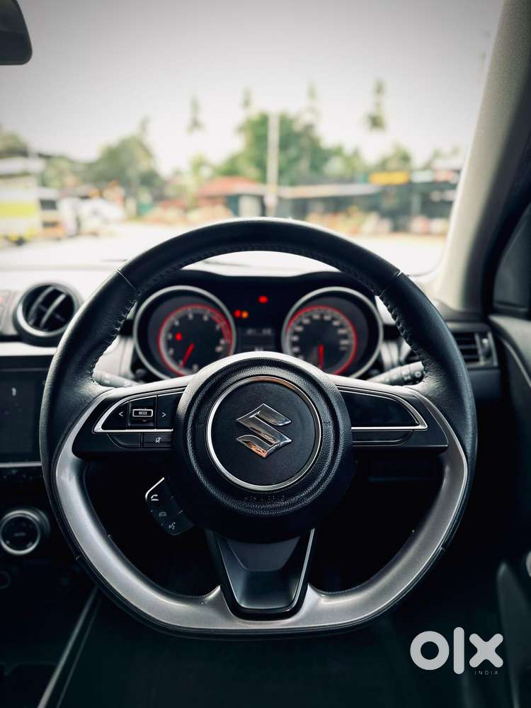 Maruti Suzuki Swift Amt Zxi, 2023, Petrol