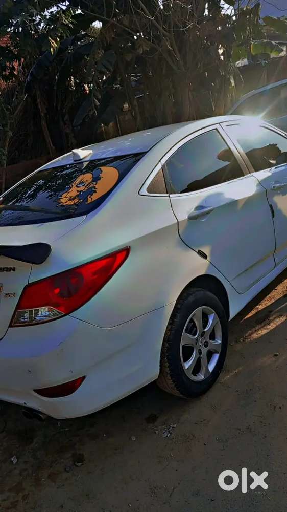 Hyundai New Verna 2013 Diesel 94000 Km Driven
