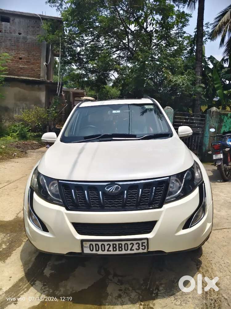 Mahindra Xuv500 2.2 W10 2019