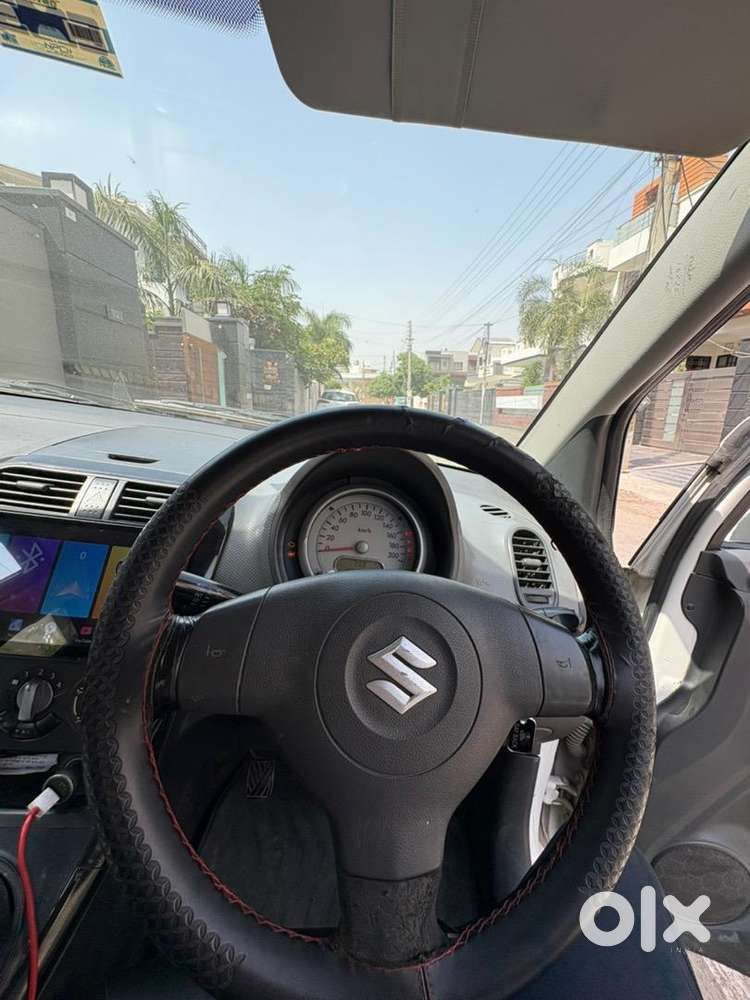 Maintained And New Seat Cover And A Android Screen