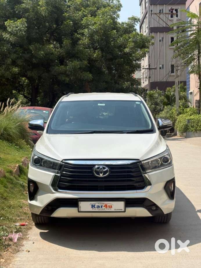 Toyota Innova Crysta 2.4 Z 7 Str, 2022, Diesel