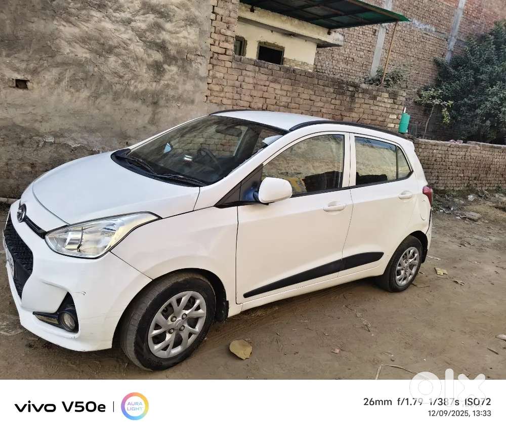 Hyundai Grand I10 2017 Diesel 150000 Km Driven
