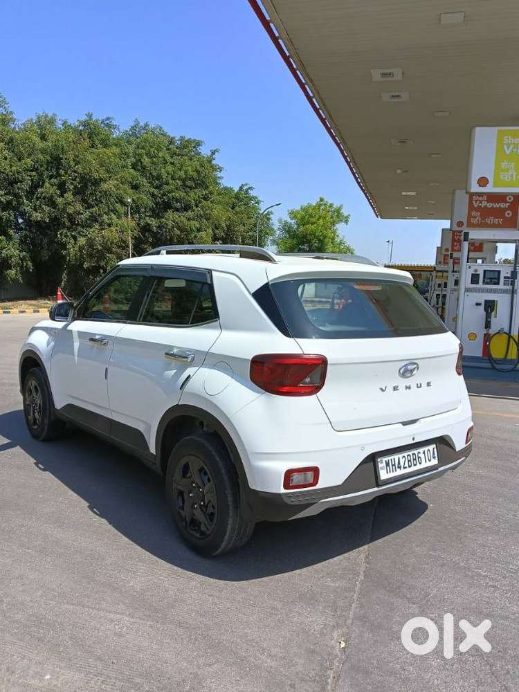 Hyundai Venue Sx 1.2 Mt Knight Edition, 2021, Petrol