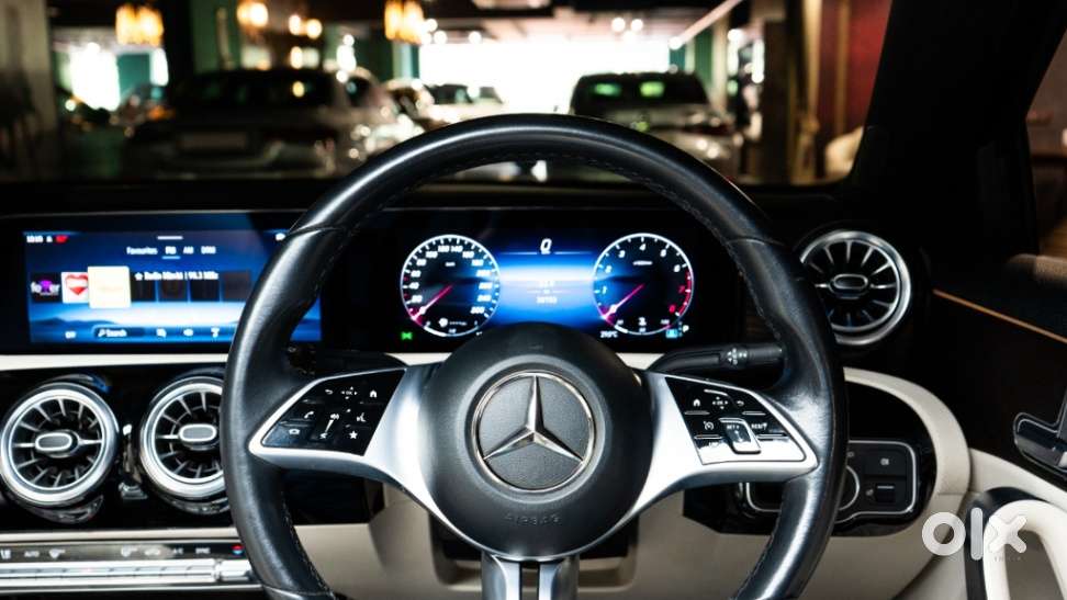 Mercedes-benz A-class Limousine 1.3 A 200, 2023, Petrol
