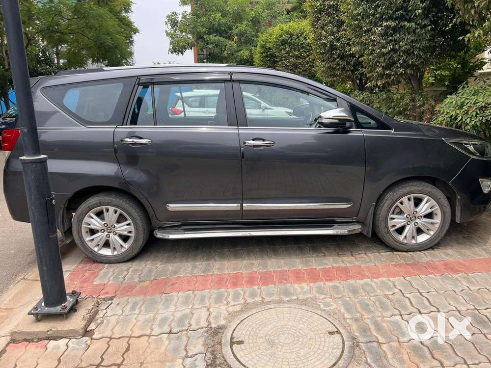 Toyota Innova Crysta 2017 Diesel Auto