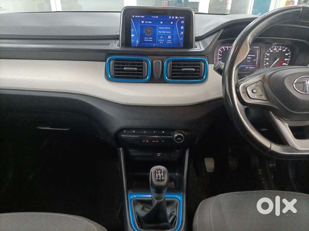 Tata Punch 1.2 Revotron Creative Dual Tone, 2022, Petrol