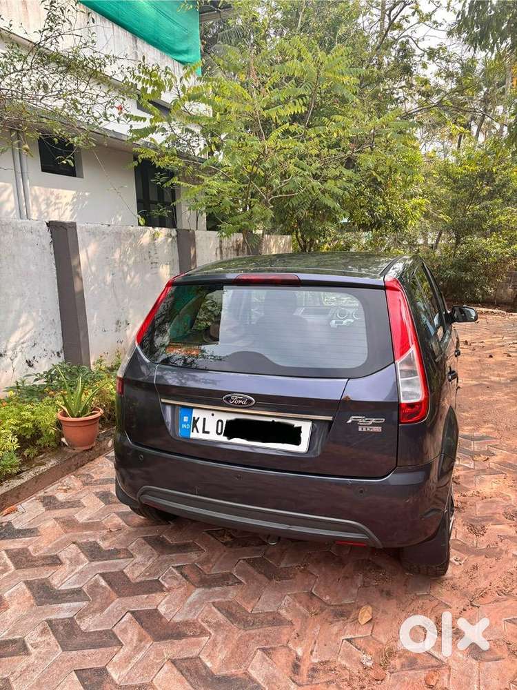 Ford Figo 1.5l Diesel – Well Maintained  Sea Grey