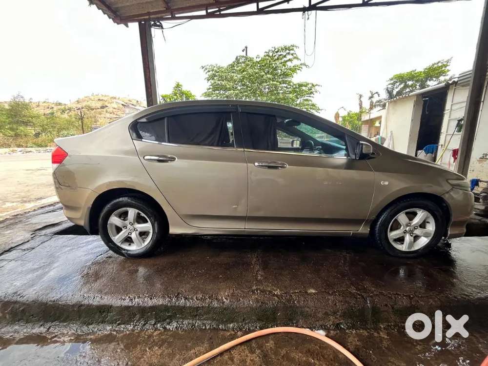 Honda City V 2011 Top Class Condition