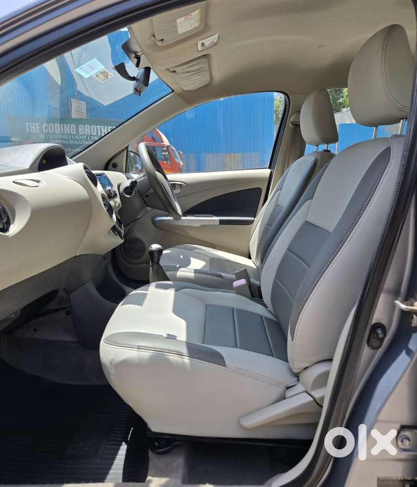 Toyota Etios Liva 2013-2014 G, 2014, Petrol