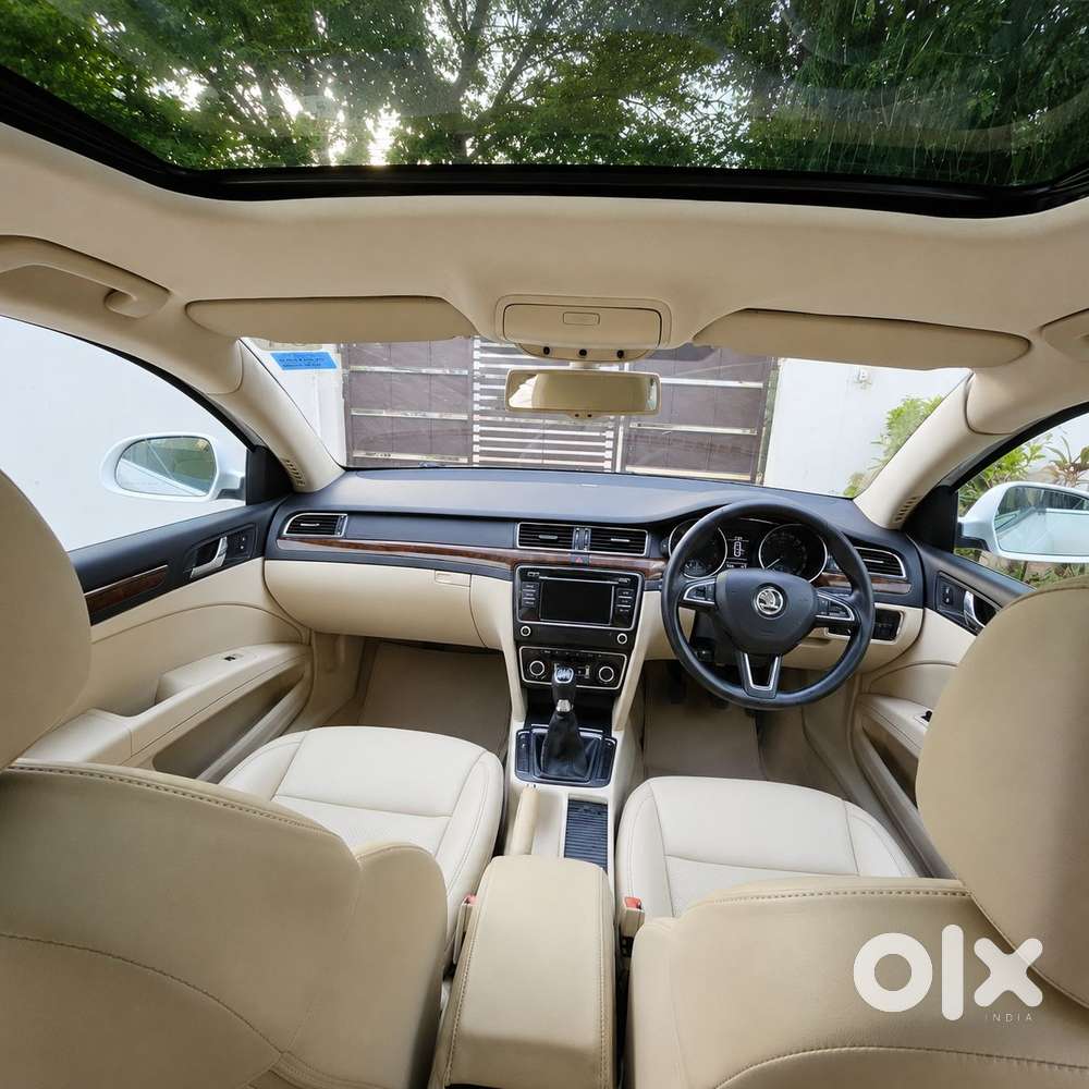 Skoda Superb 2013-2015 Elegance 1.8 Tsi Mt, 2015, Petrol