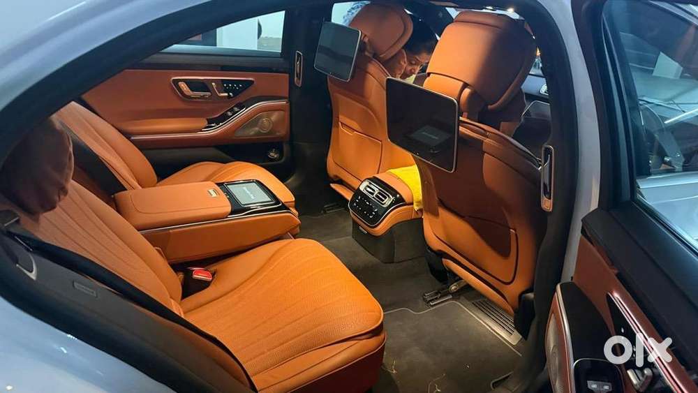 Mercedes-benz S-class 2022 Petrol 5690 Km Driven