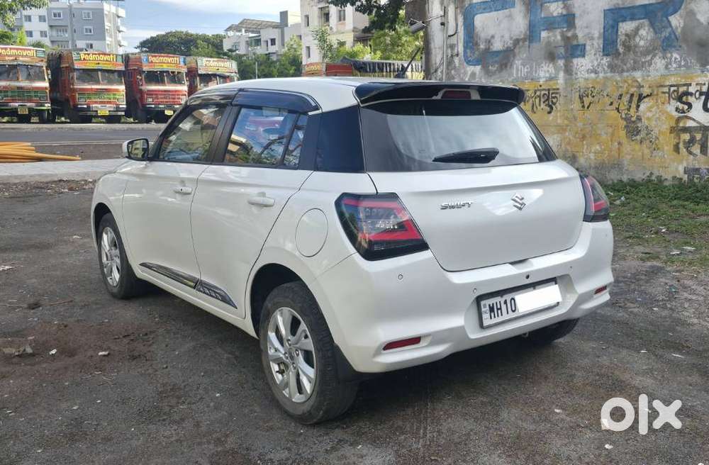 Maruti Suzuki New-gen Swift Zxi, 2024, Petrol